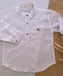 Camisa Bata Cambraia Branca manga longa com gola padre Infantil menino bordado cavalinho
