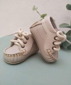 Sapato Bebê Masculino Mocassim Infantil Menino Com Cadarço Marfim do 13 ao 20