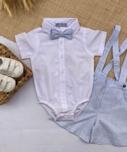 Conjunto Batizado Casamento Verão infantil menino Body manga curta Jardineira e gravata em Tecido Flamê Textura Linho Azul Bebê