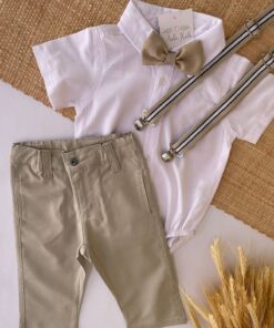 Conjunto Infantil Menino Body Manga Curta Calça Sarja Gravata e Suspensório Branco Bege Preto