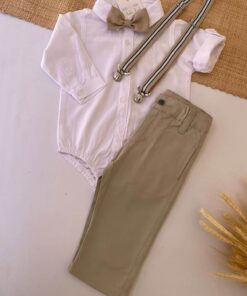 Conjunto Infantil Menino Body Tricoline Manga Longa Calça Sarja Gravata e Suspensório Branco Bege Preto