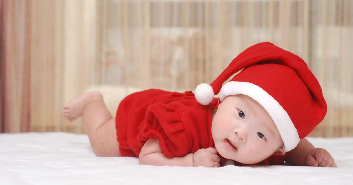 Roupa de natal para recem nascido: Saiba como vestir seu pequeno!