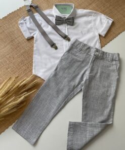 Conjunto Infantil Menino com Camisa Manga Curta Calça Suspensório e Gravata Cinza em Tecido Flamê Batizado Casamento