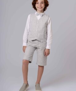 Conjunto Formatura Infantil Menino Camisa Longa Bermuda Colete e Gravata Borboleta em Tecido Flamê Textura Linho Cinza