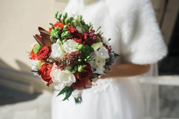 Usar Vermelho em Casamento: Sim ou Não?