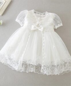 Vestido de Batizado Infantil Brenda em Tule e Flores Bordado Branco 2 Peças Menina Bebê Daminha Casamento Premium Luxo