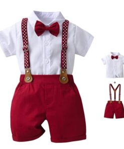 Conjunto Infantil Menino Natal Bermuda Vermelha Camisa em Manga Curta Branca Suspensório Estampado Estrela e Gravata Festas