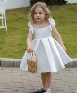 Vestido Infantil Lara Elegante em Cetim Branco com Manga Franzida Festa Daminha Menina Batizado Premium Luxo