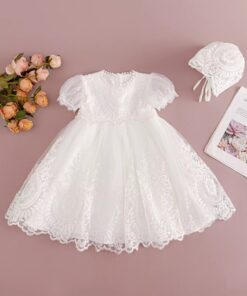Mandrião Infantil Batizado Rafaela Menina em Tule Bordado Manga Princesa com Touca Branco Daminha Casamento Premium Luxo