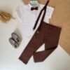 Conjunto Infantil Menino com Camisa Manga Curta Calça em Sarja Skinny Suspensório e Gravata Marrom