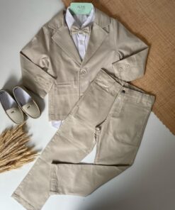 Conjunto Infantil Menino com Camisa Manga Curta em Tricoline Blazer Calça e Gravata Marfim em Sarja Batizado Casamento