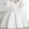 Vestido Infantil Nina Elegante Branco em Cetim com Manga Princesa e Pérolas Festa Daminha Menina Batizado Premium Luxo