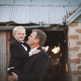 Entrada do Pajem na Igreja Com Look: o Guia Completo para Encantar no Momento Mais Emocionante do Casamento