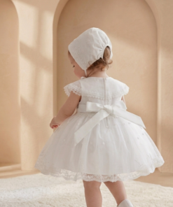 Alternative view of Vestido Batizado Infantil Donatela Branco com Gola Marinheiro e Touca em Tule Menina bebê Daminha Casamento Premium Luxo